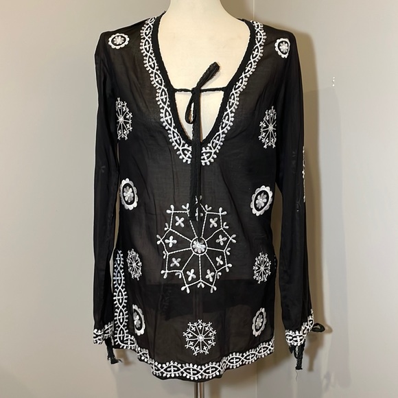 MUR MUR Cotton tunic / Cover up Embroidered BLACK and WHITE / MEDIUM - Picture 1 of 9
